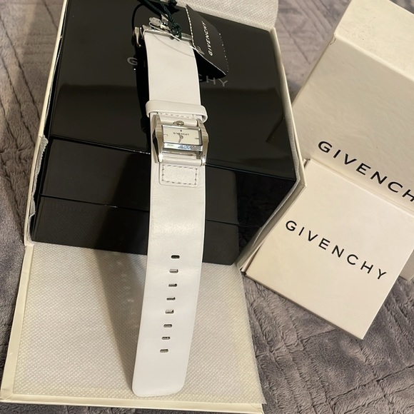 Givenchy White Leather Watch main image 11